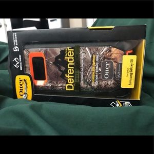 Otter box phone case